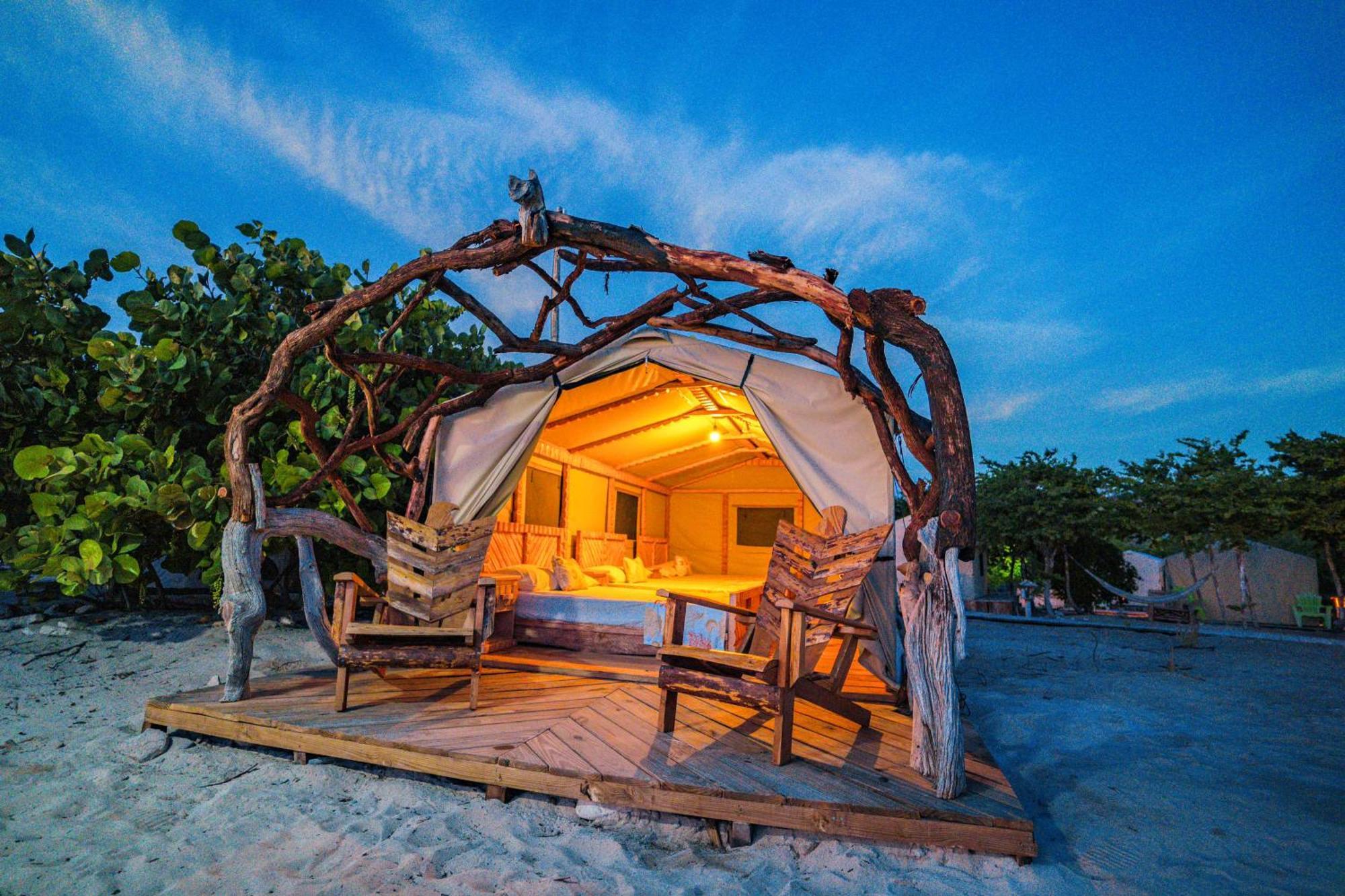Glamping Ecolodge Cueva De Las Aguilas Pedernales Exteriér fotografie